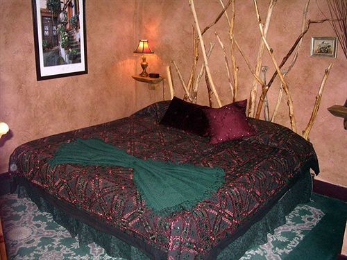 The Historic Brook Forest Inn إيفيرغرين المظهر الخارجي الصورة